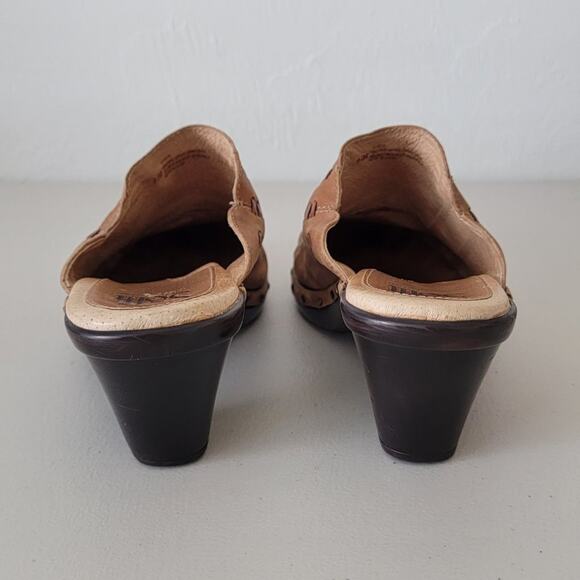 Sofft Leather Clog Wide Mule Camel Color Womans Size 8.5 Slip On - Picture 4 of 12